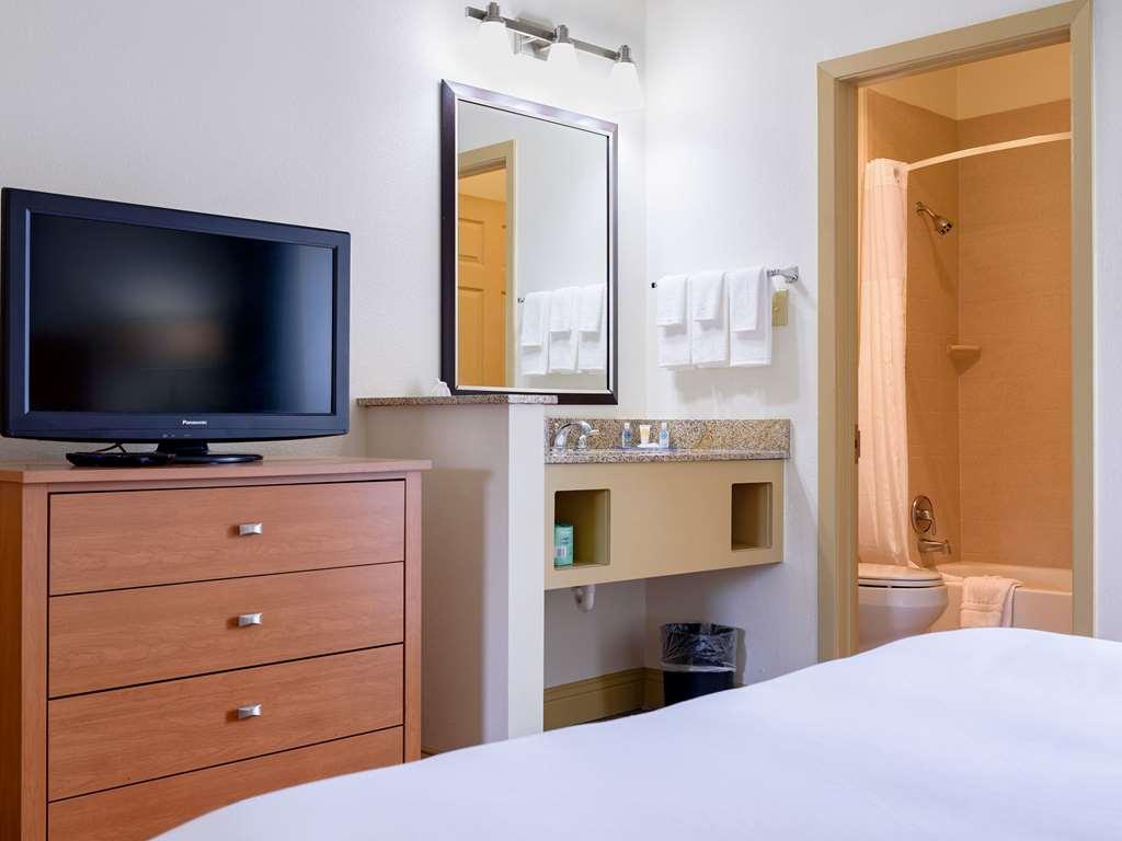 Comfort Suites Baton Rouge South I-10 Inniswold Habitación foto